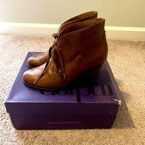 Clarks Brown heel boots